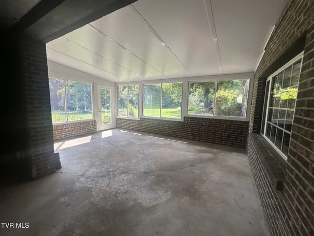 $499,900 | 226 Susong Lane, Greeneville, TN 37743