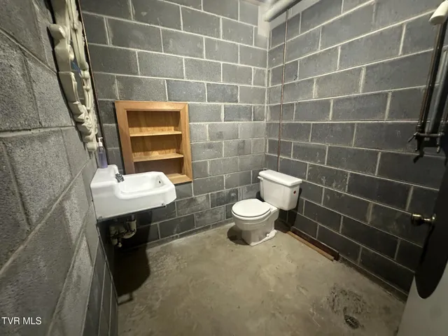 $499,900 | 226 Susong Lane, Greeneville, TN 37743