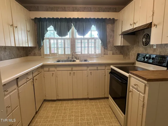 $499,900 | 226 Susong Lane, Greeneville, TN 37743