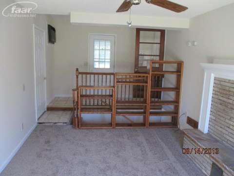 7131 Silver Lake Road Linden, MI 48451 - Photo 3 of 22 20367730-2.JPG