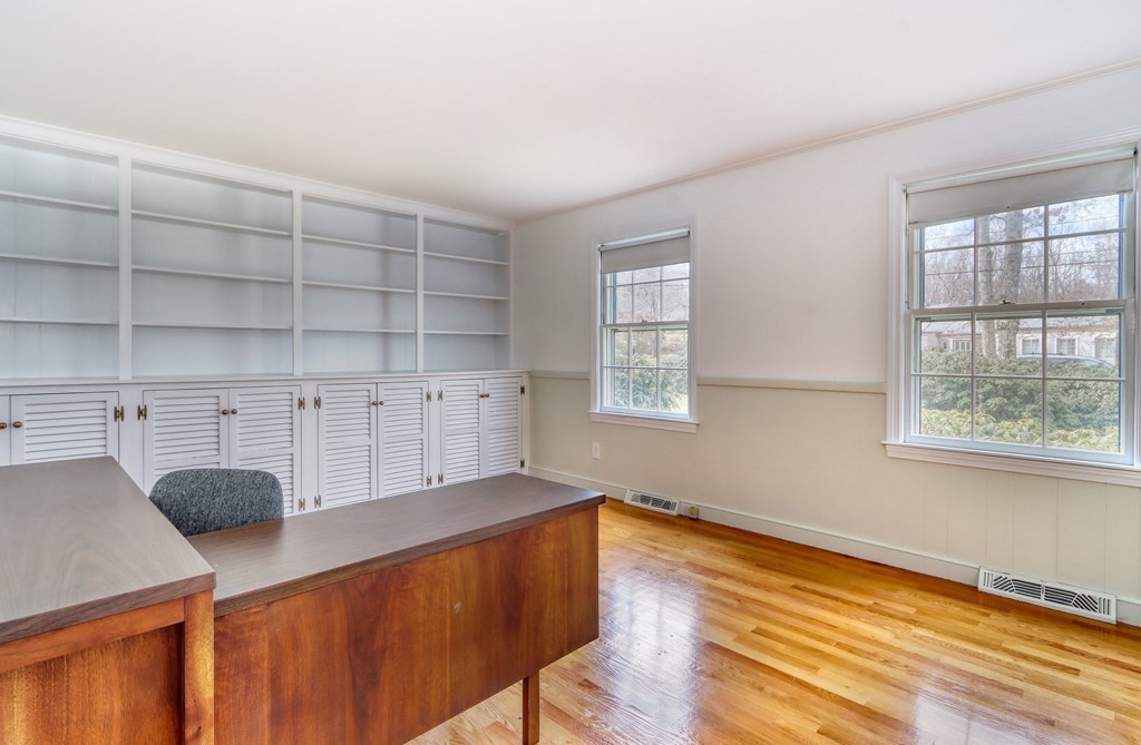 12 Deer Run Road Lincoln, MA 01773 - Photo 12 of 30