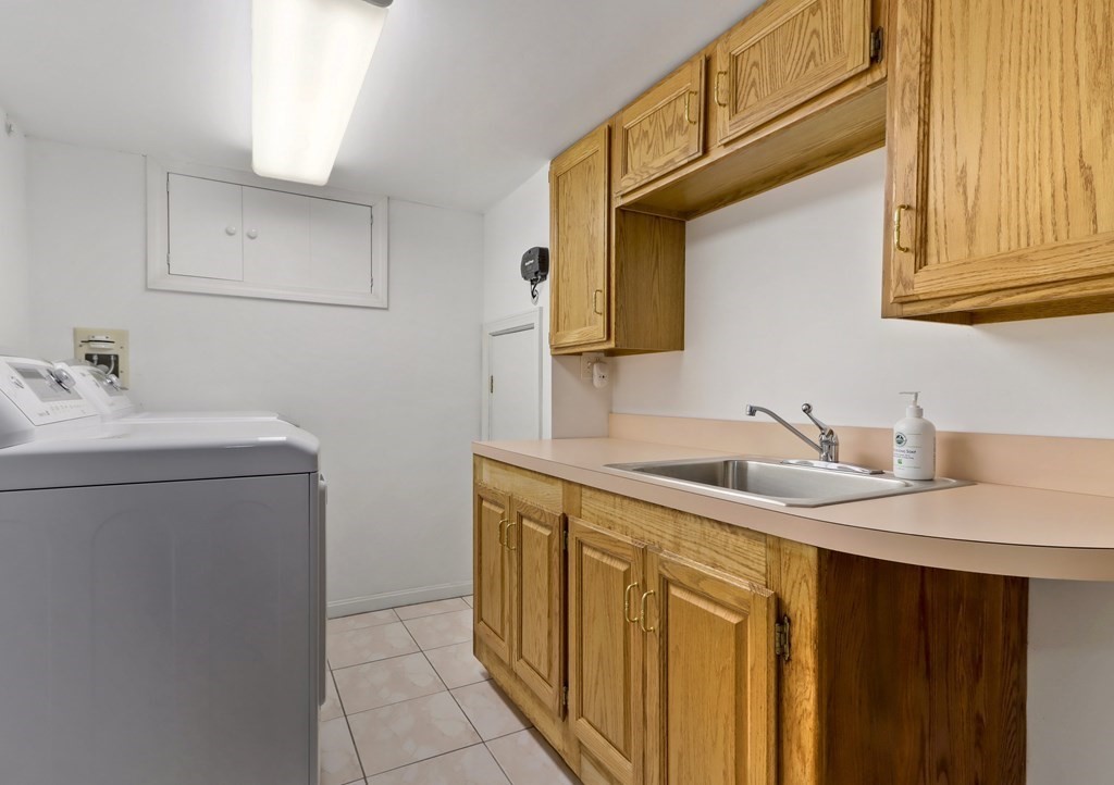 12 Deer Run Road Lincoln, MA 01773 - Photo 24 of 30