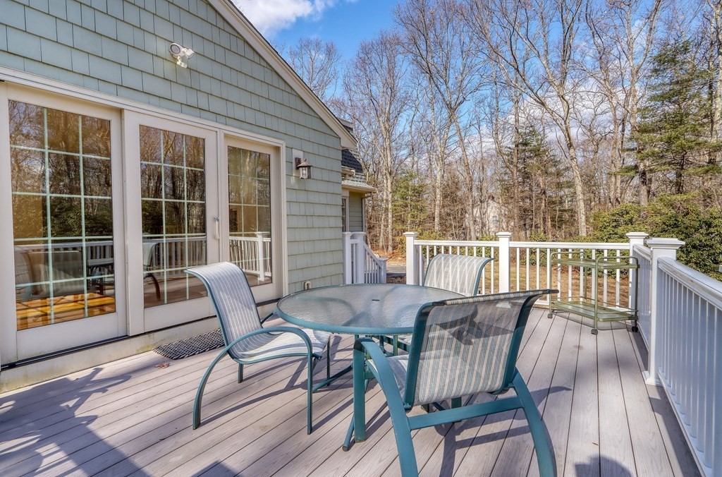 12 Deer Run Road Lincoln, MA 01773 - Photo 26 of 30