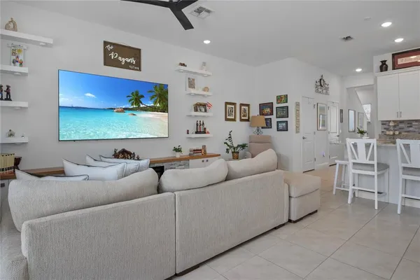 $434,900 | 646 Kimber Lane, DeBary, FL 32713