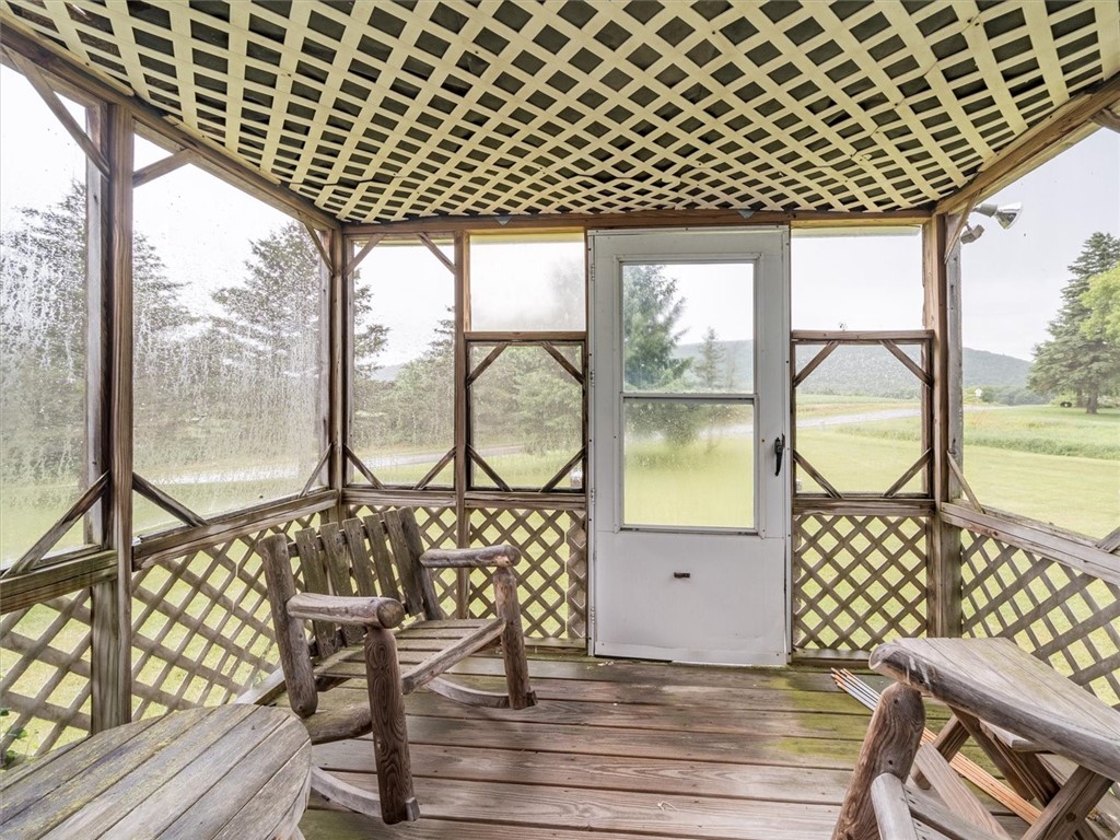 9107 Eelpot Road Naples, NY 14512 - Photo 6 of 20