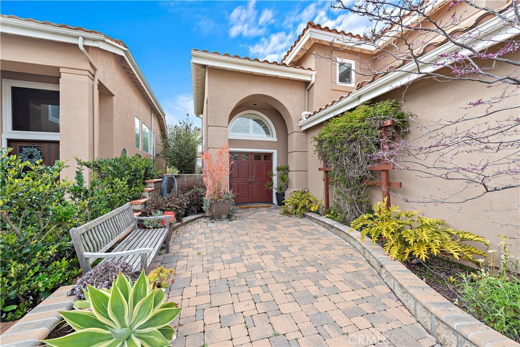 5 High Bluff Laguna Niguel, CA 92677 - Photo 56 of 64 No Steps Entry