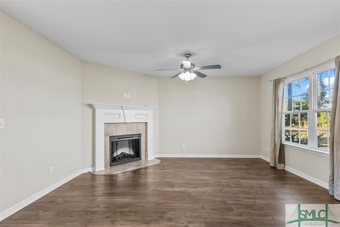 1261 Talmadge Road Allenhurst, GA 31301 - Photo 3 of 22 Great Room