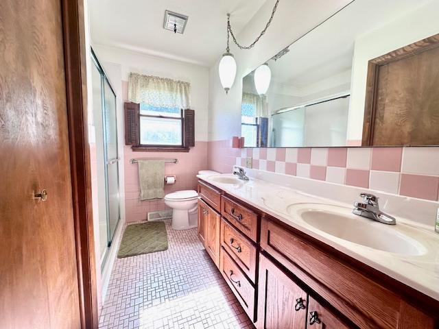 207 North Pine Street Caledonia, MN 55921 - Photo 15 of 31