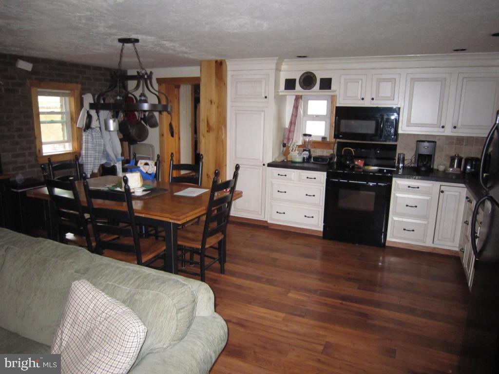 190 Clearview Road Ephrata, PA 17522 - Photo 11 of 21