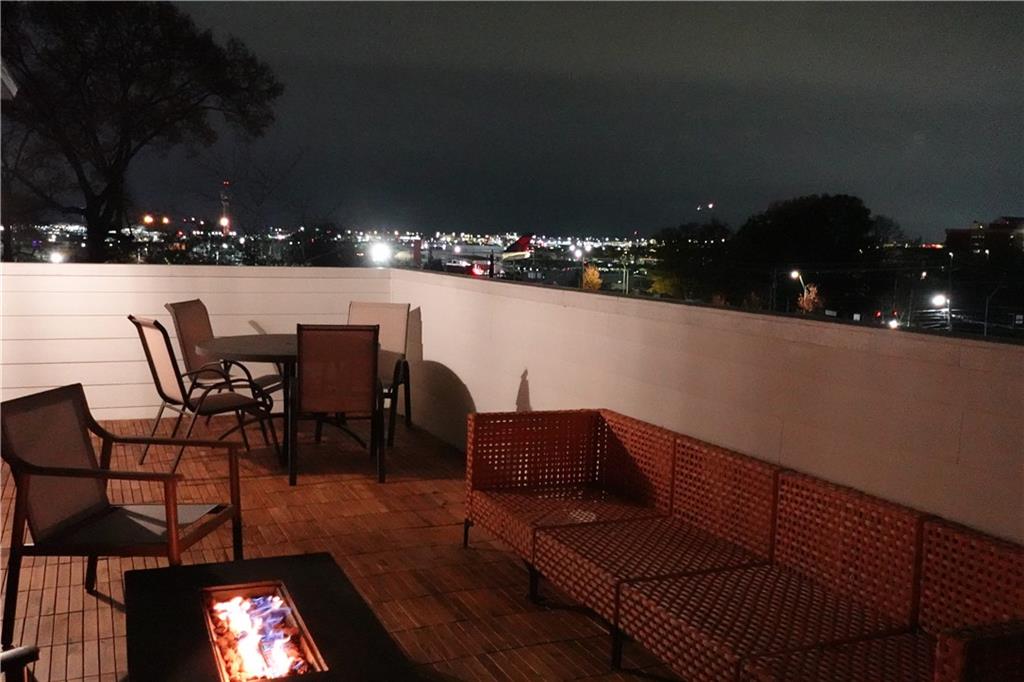 3473 Harding Avenue Atlanta, GA 30354 - Photo 25 of 25 a view of a chairs and table in patio