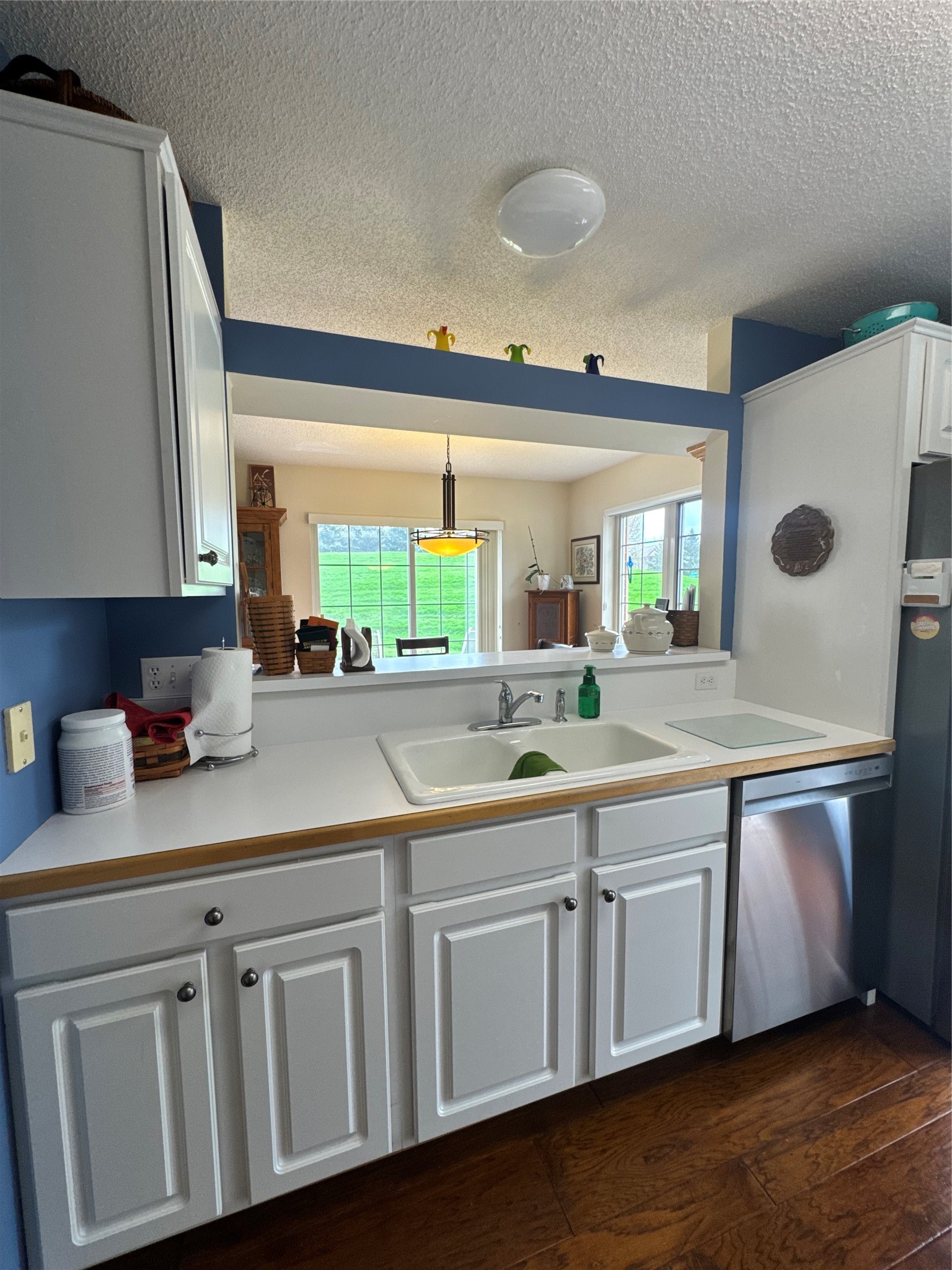1925 Hunter Hill Road Hudson, WI 54016 - Photo 8 of 18