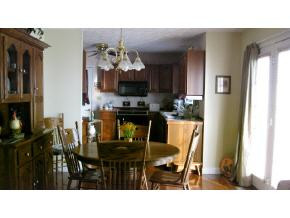 5144 Reedy Creek Road Bristol, VA 24202 - Photo 4 of 10 Dining room into kitchen