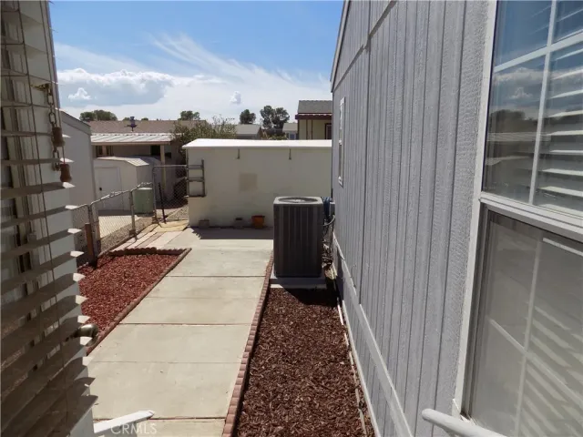 a view of entryway with gym equipment