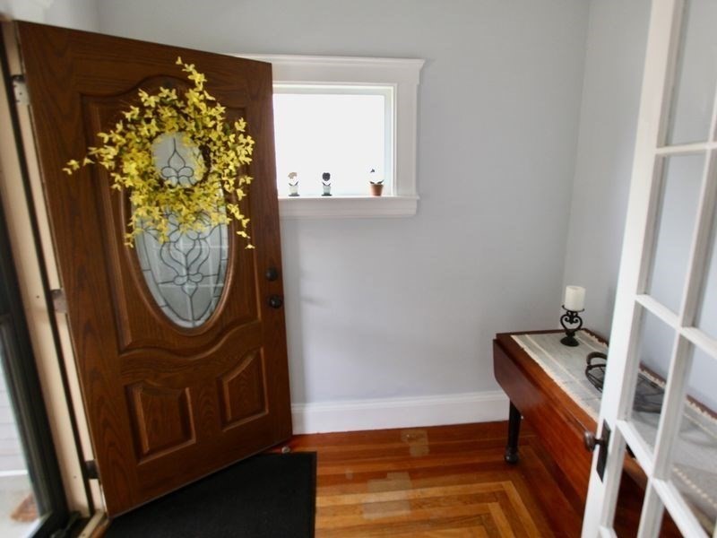 17 Park Road Brockton, MA 02301 - Photo 4 of 21