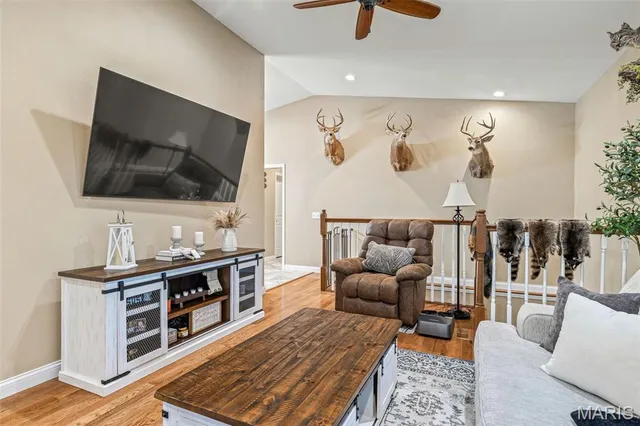 $509,900 | 1026 Chestnut Acrs Lane, Farmington, MO 63640