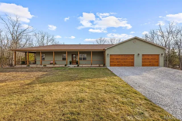 $509,900 | 1026 Chestnut Acrs Lane, Farmington, MO 63640