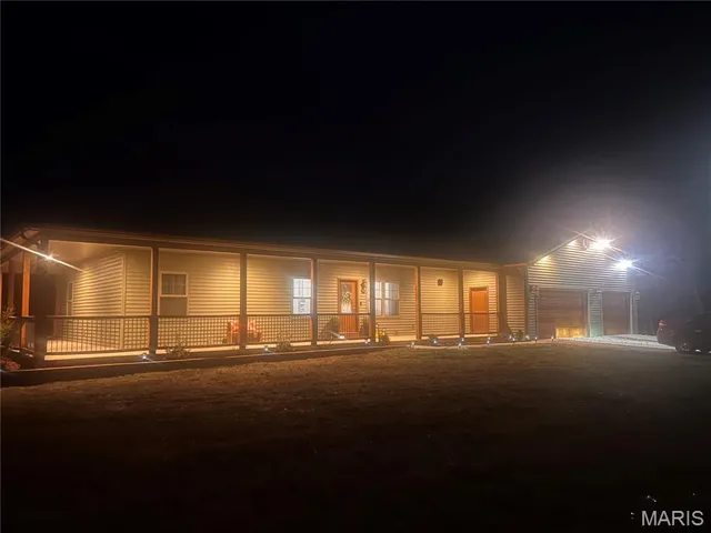 $509,900 | 1026 Chestnut Acrs Lane, Farmington, MO 63640