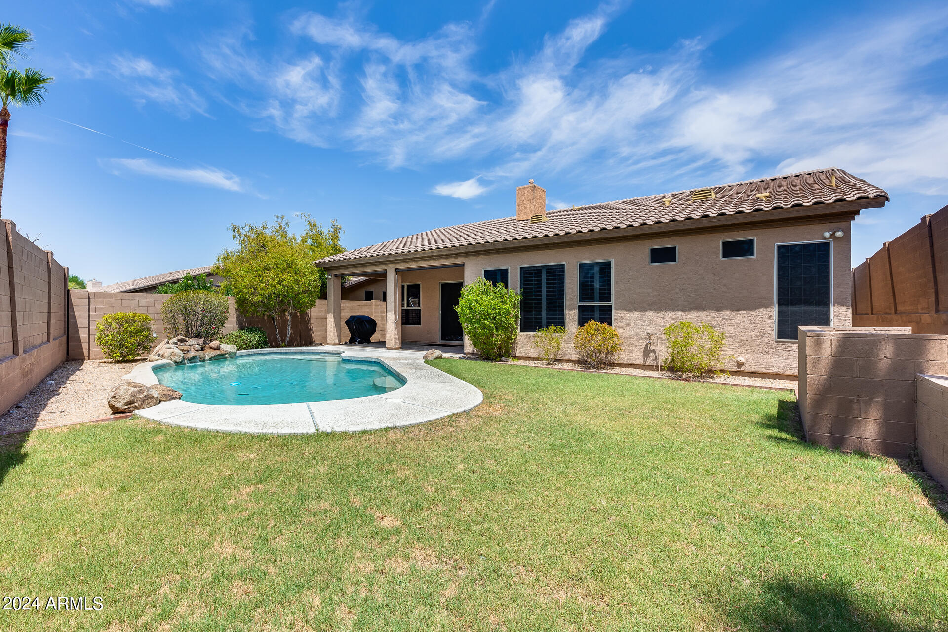 11418 South Santa Fe Lane Goodyear, AZ 85338 - Photo 2 of 46 40