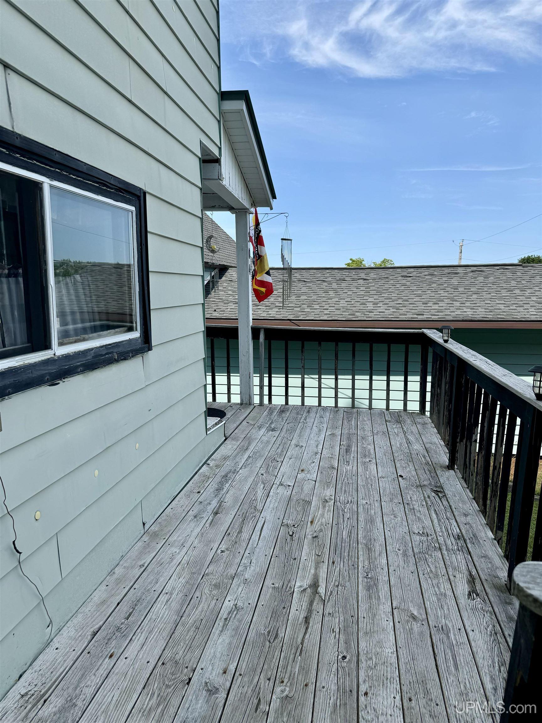 304 Chestnut Street Munising, MI 49862 - Photo 21 of 25