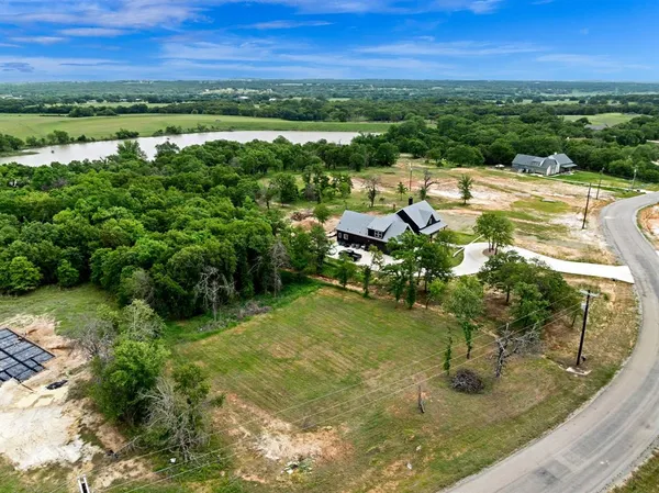 $175,000 | 285 Zebrastone Way, Poolville, TX 76487
