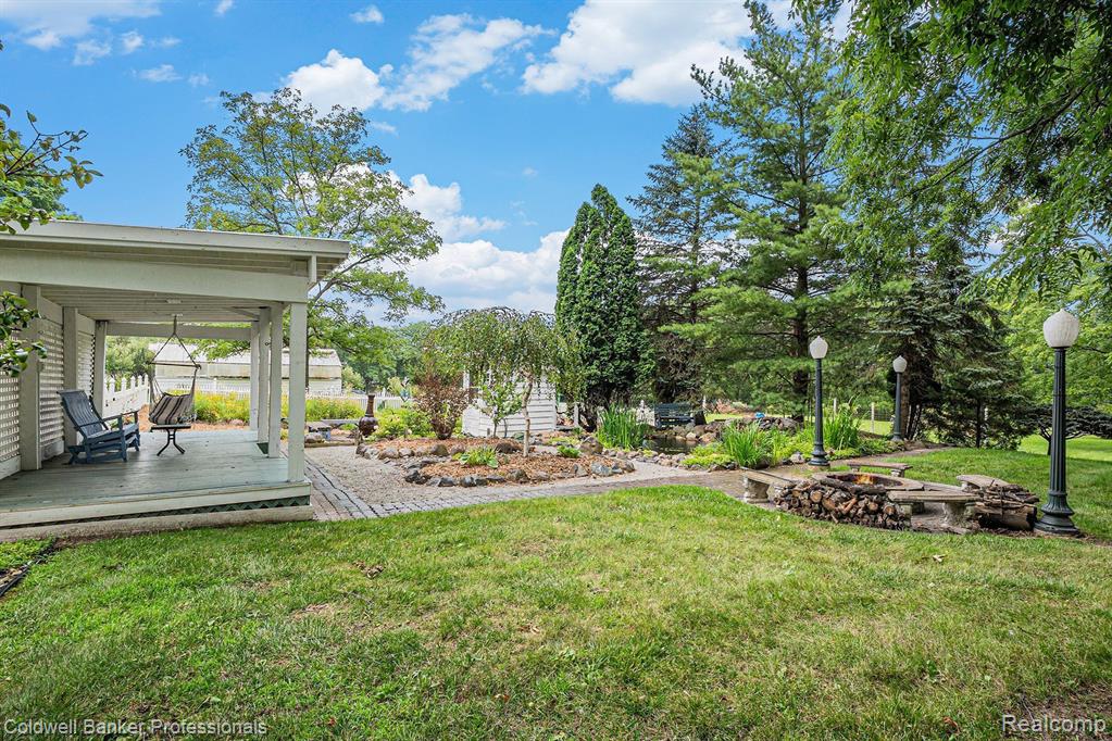 6377 Perry Road Grand Blanc, MI 48439 - Photo 17 of 62