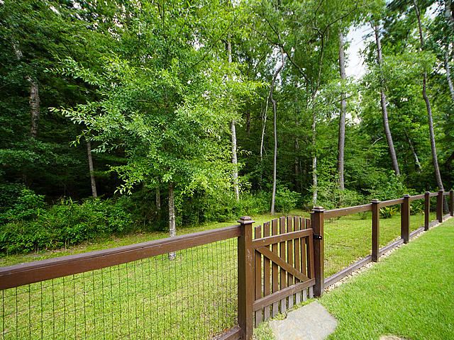 126 Phoebe Road Summerville, SC 29483 - Photo 42 of 49 45
