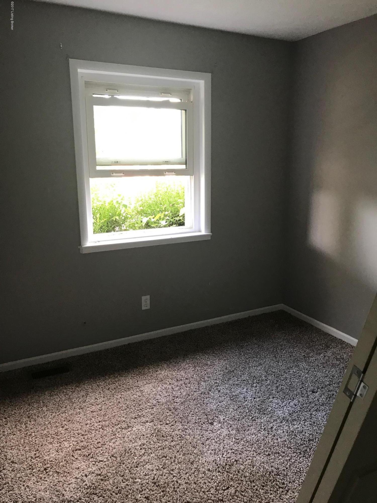 165 Glenview Road Louisville, KY 40229 - Photo 5 of 10 Bedroom