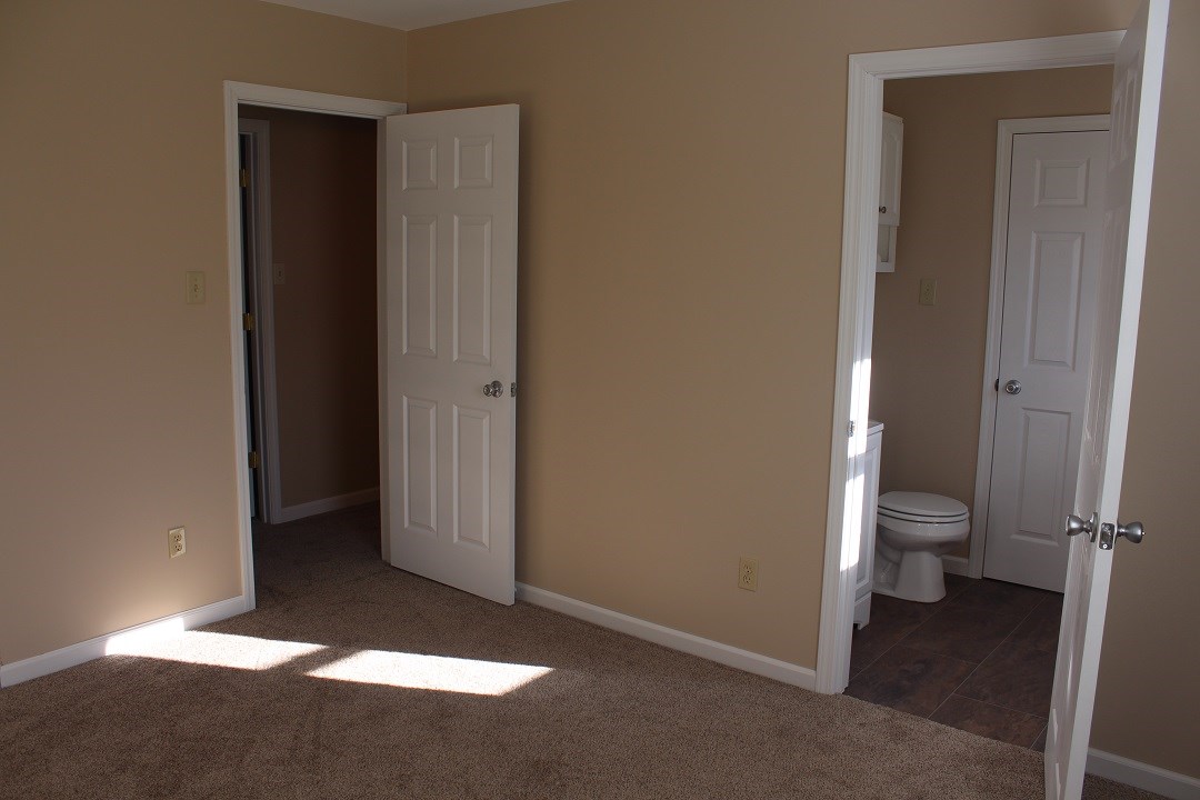 7660 East River Road Mount Pleasant, MI 48858 - Photo 16 of 25 1840624-15.JPG