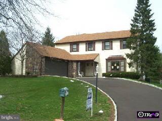 49 Heather Valley Road Holland, PA 18966 - Photo 1 of 6 Gallery Image 1