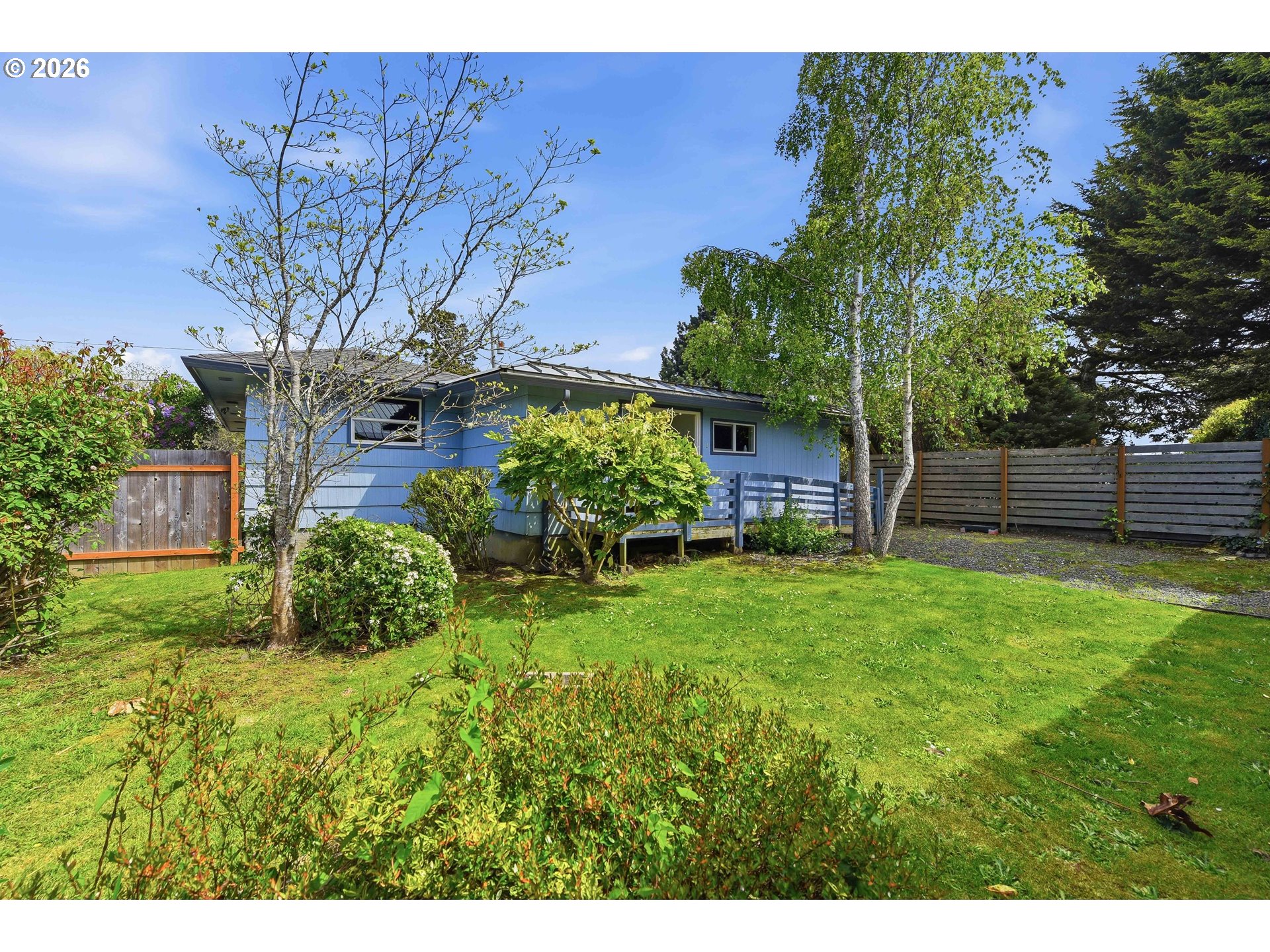 2984 Myrtle Street North Bend, OR 97459 - Photo 36 of 42