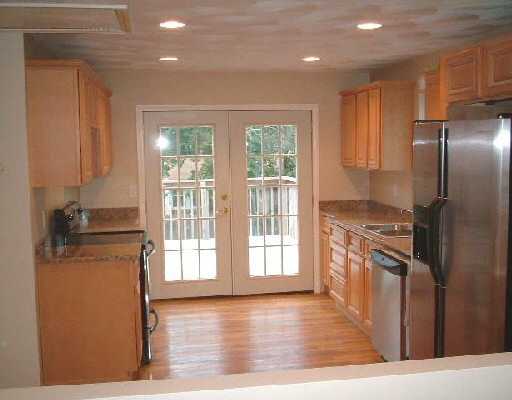 103 Greenbrier Road Narragansett, RI 02882 - Photo 3 of 5 Other.