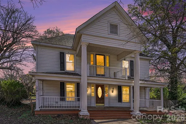 $300,000 | 401 South College Street, Monroe, NC 28112