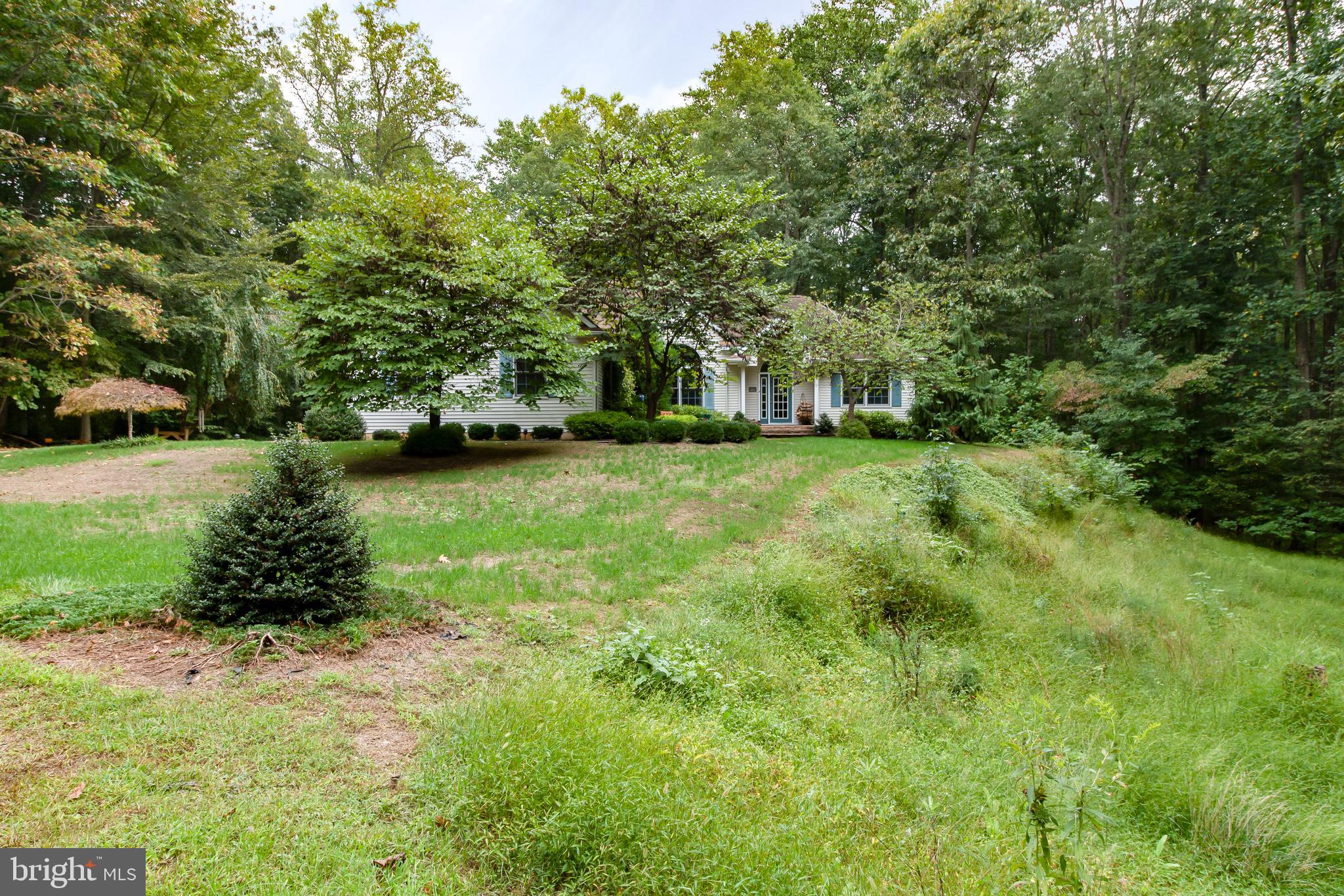 215 Chestnut Road Bridgeton, NJ 08302 - Photo 14 of 51 front yard
