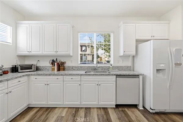 $720,000 | 27471 Poppy Court, Saugus, CA 91350