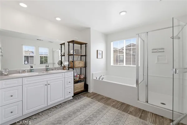 $720,000 | 27471 Poppy Court, Saugus, CA 91350