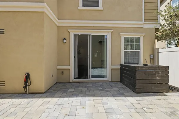 $720,000 | 27471 Poppy Court, Saugus, CA 91350