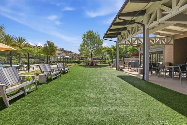 $720,000 | 27471 Poppy Court, Saugus, CA 91350