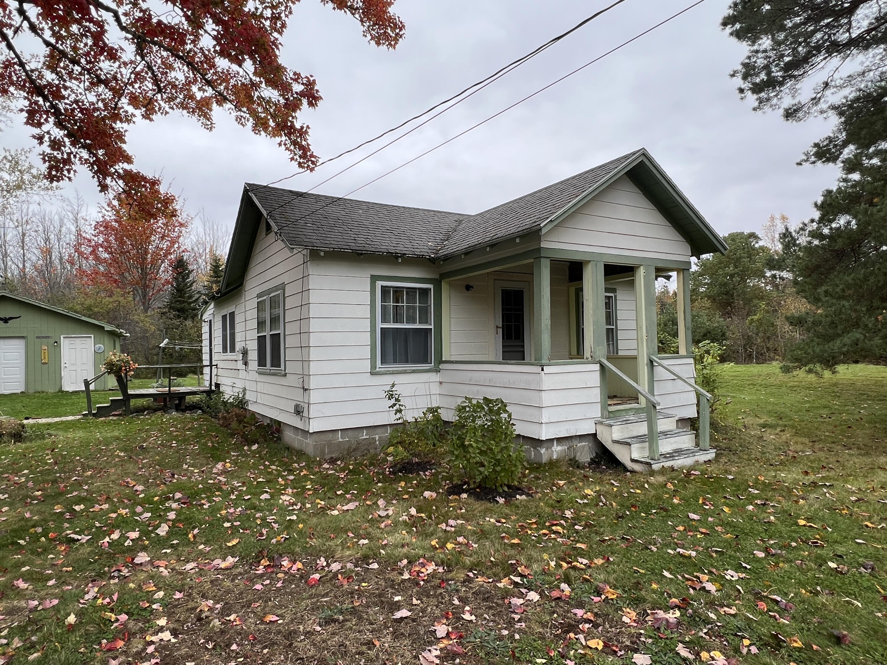 735 Oak Point Road Trenton, ME 04605 - Photo 2 of 30 735 Oak Point Road