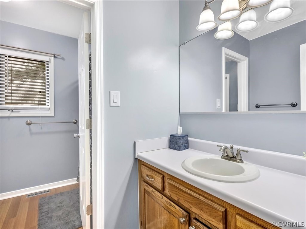 5113 Gatebridge Road Richmond, VA 23234 - Photo 14 of 27 1st floor full bath
