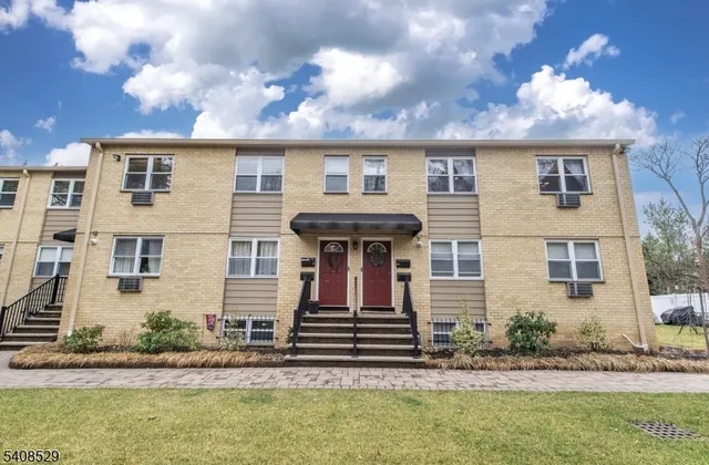 $3,000 | 7 Van Vleck Street, Montclair, NJ 07042