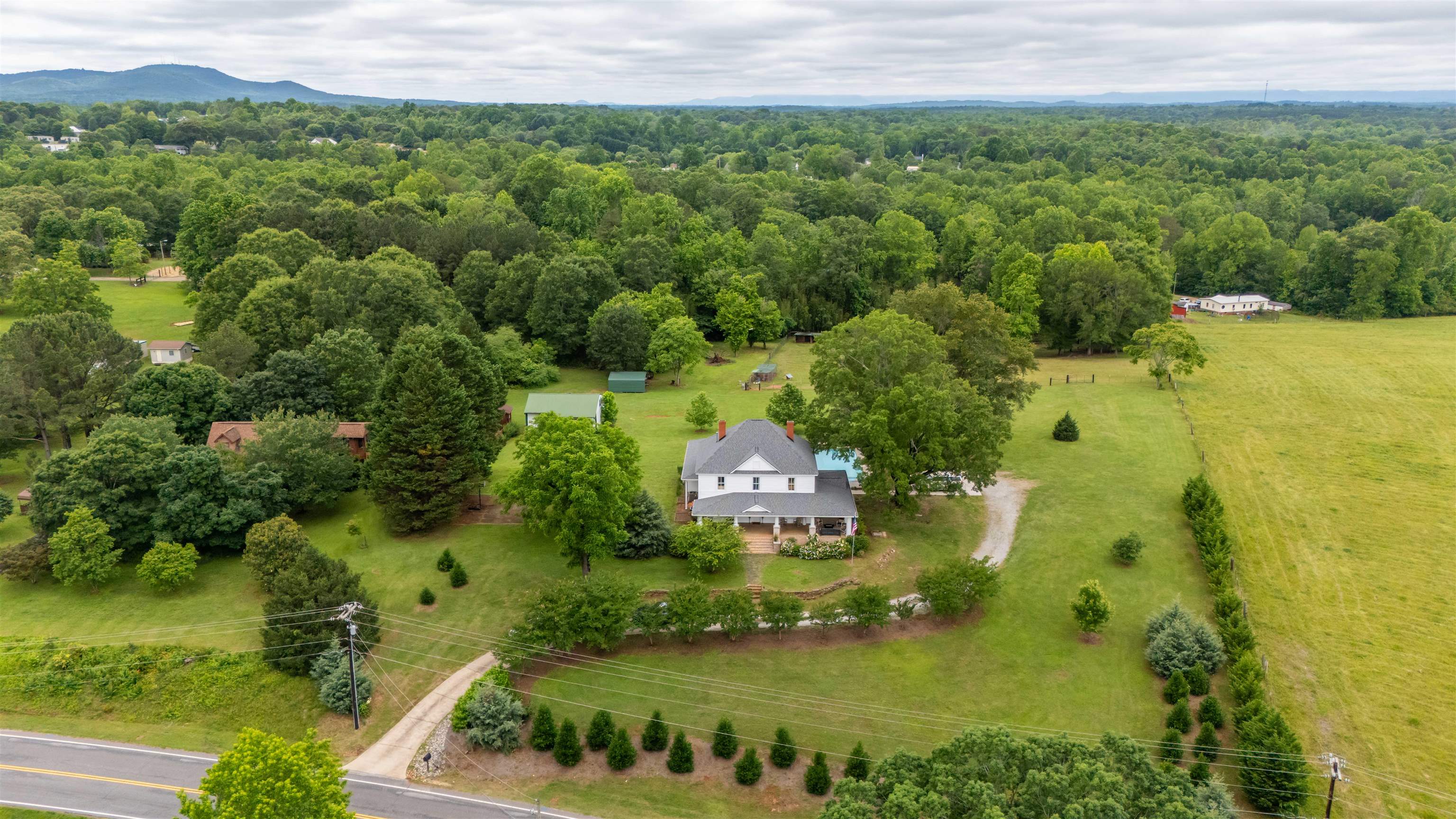 251 West McElhaney Road Taylors, SC 29687 - Photo 1 of 50