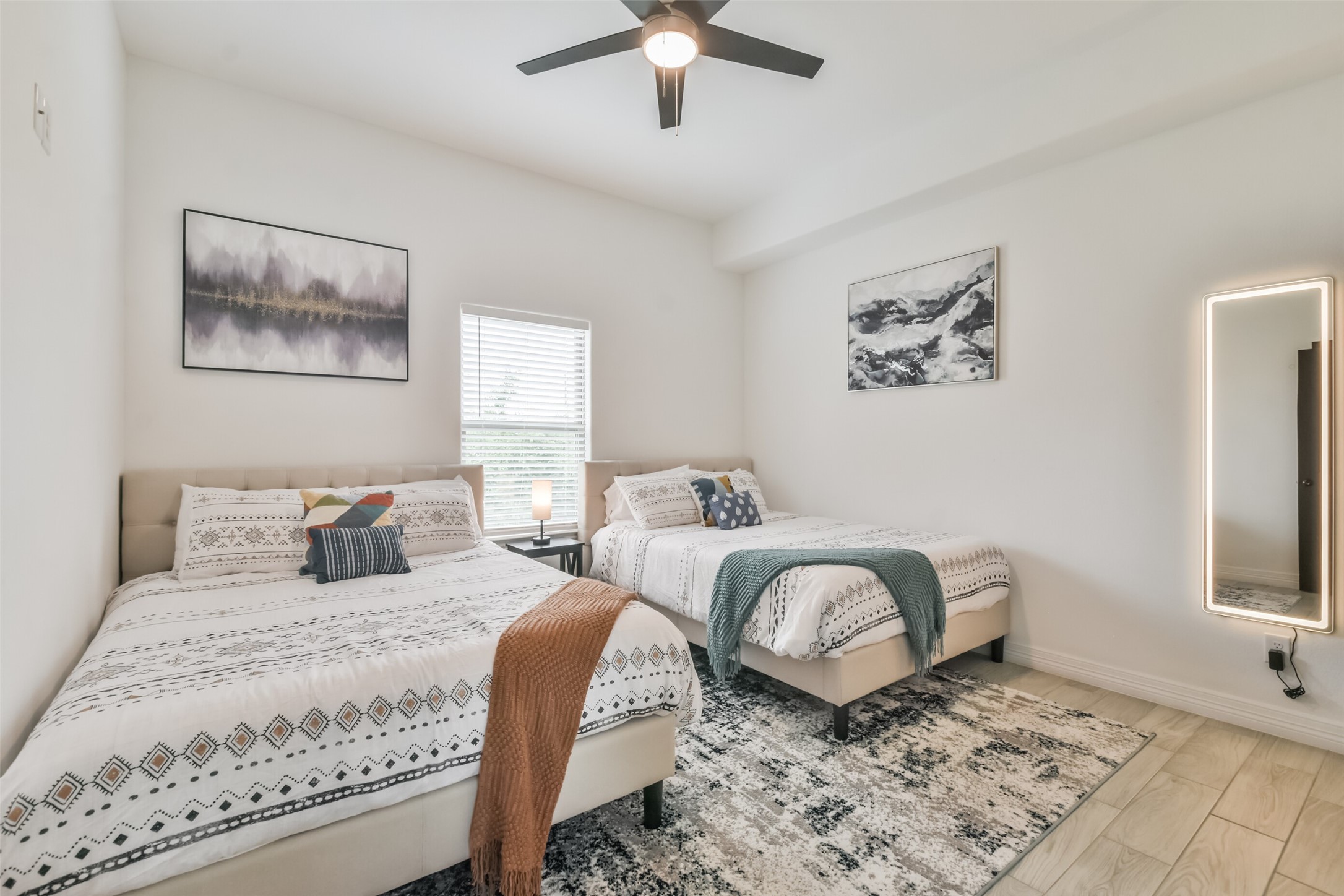 3407 Sakowitz Street, Unit B Houston, TX 77026 - Photo 16 of 23