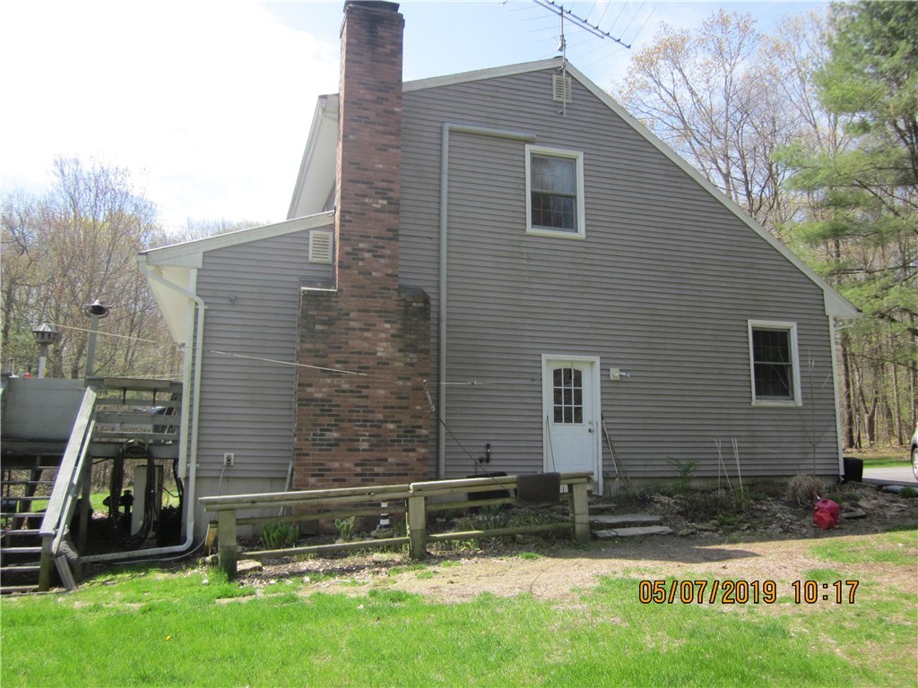 19 1/2 Burgess Road Foster, RI 02825 - Photo 8 of 25