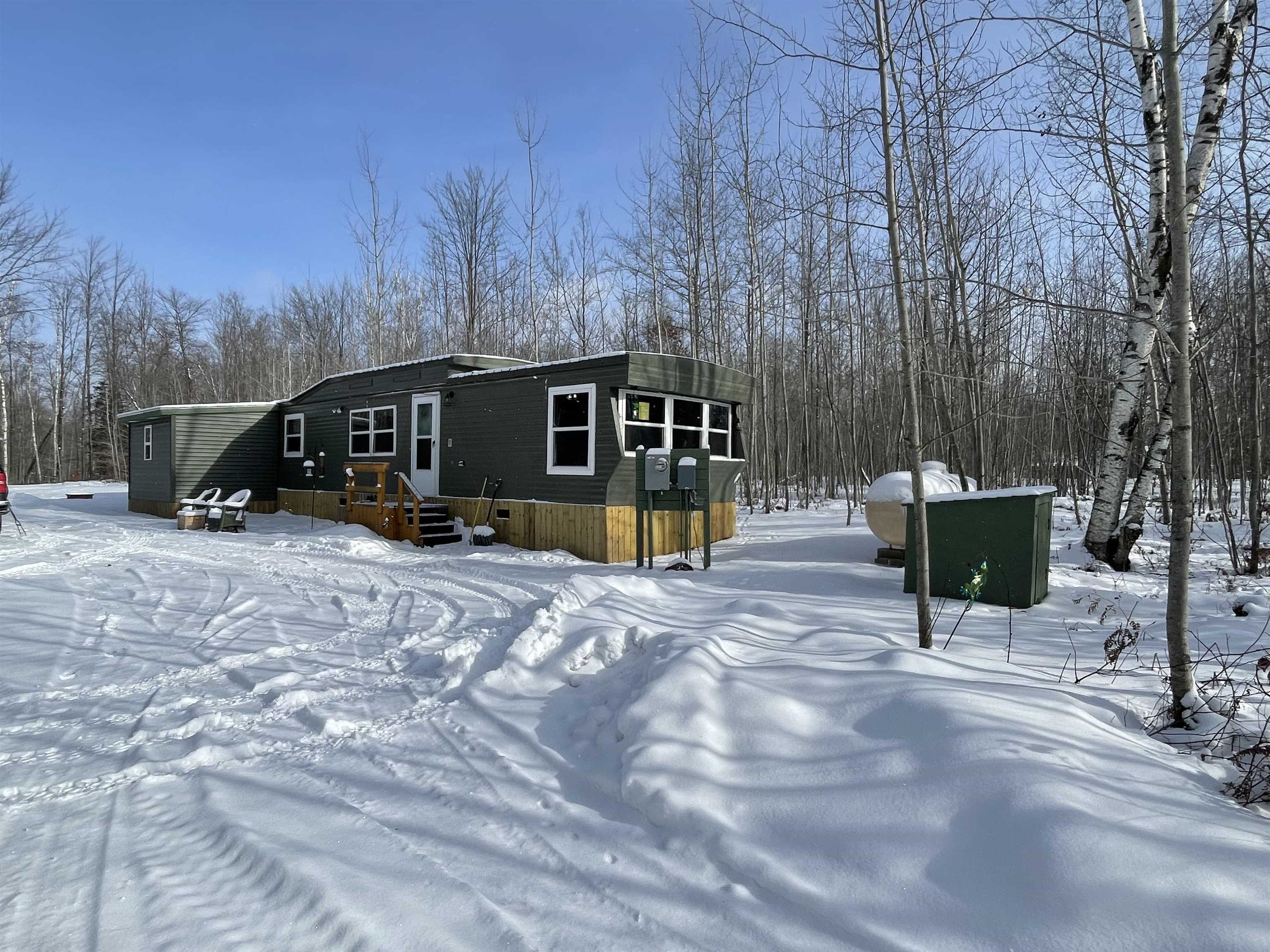 6824 Keystone Road Turner, MI 48765 - Photo 2 of 20