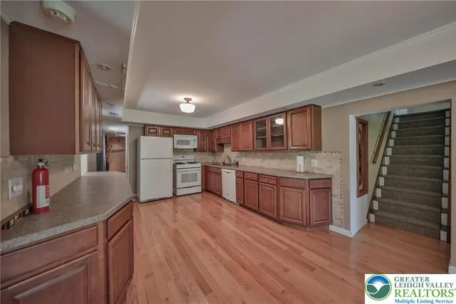 $410,000 | 1709 Reading Drive, Bethlehem, PA 18015