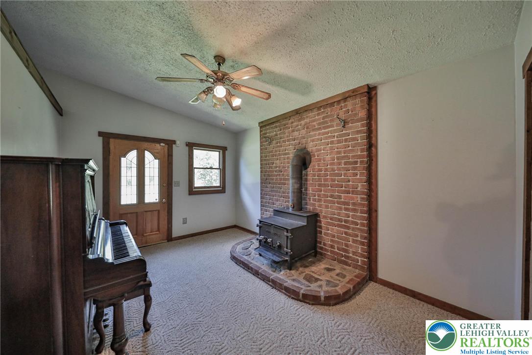 1709 Reading Drive Bethlehem, PA 18015 - Photo 29 of 91