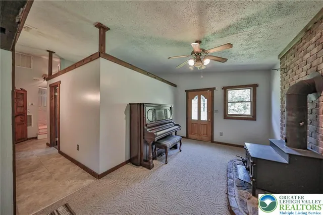 $410,000 | 1709 Reading Drive, Bethlehem, PA 18015