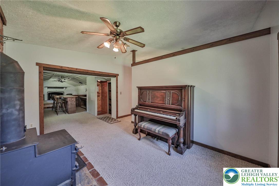 1709 Reading Drive Bethlehem, PA 18015 - Photo 31 of 91