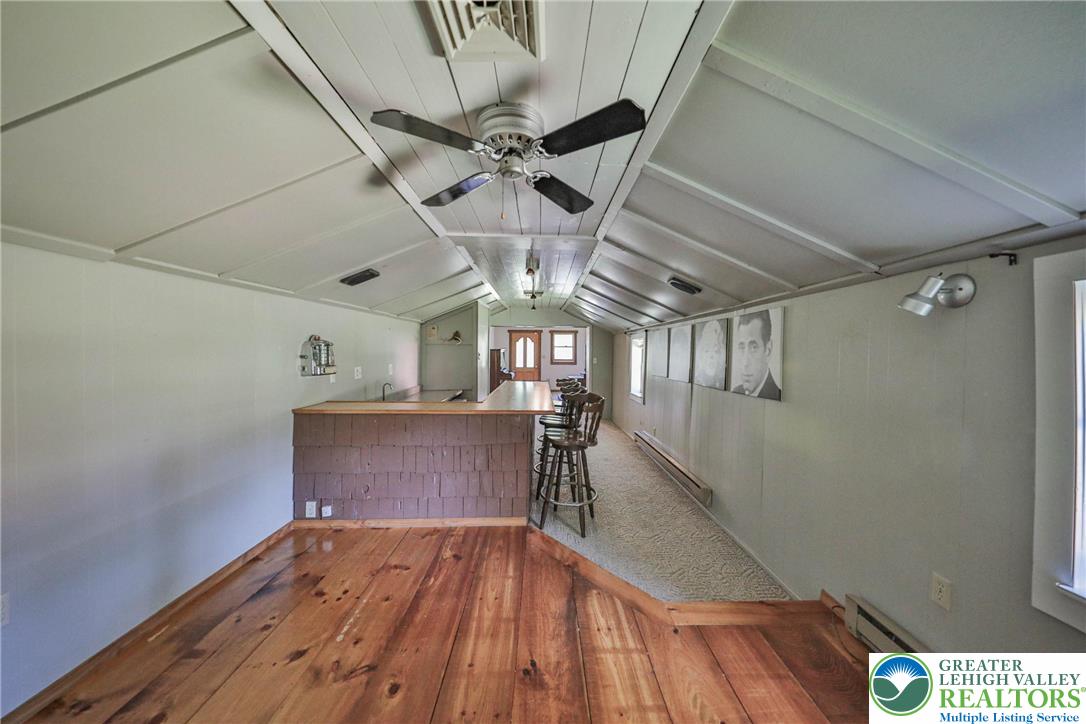 1709 Reading Drive Bethlehem, PA 18015 - Photo 37 of 91