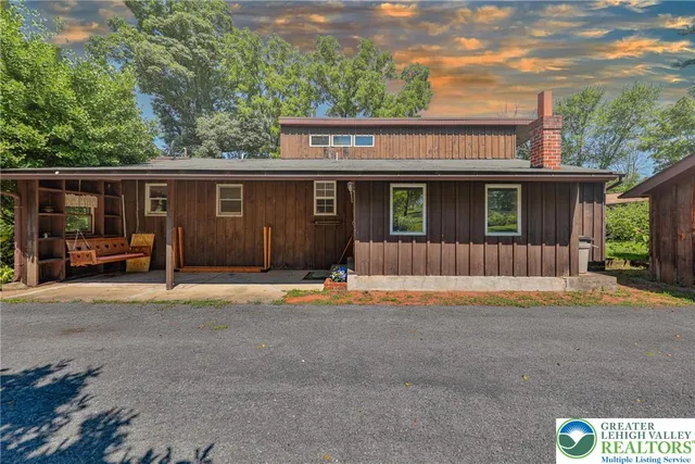 $410,000 | 1709 Reading Drive, Bethlehem, PA 18015